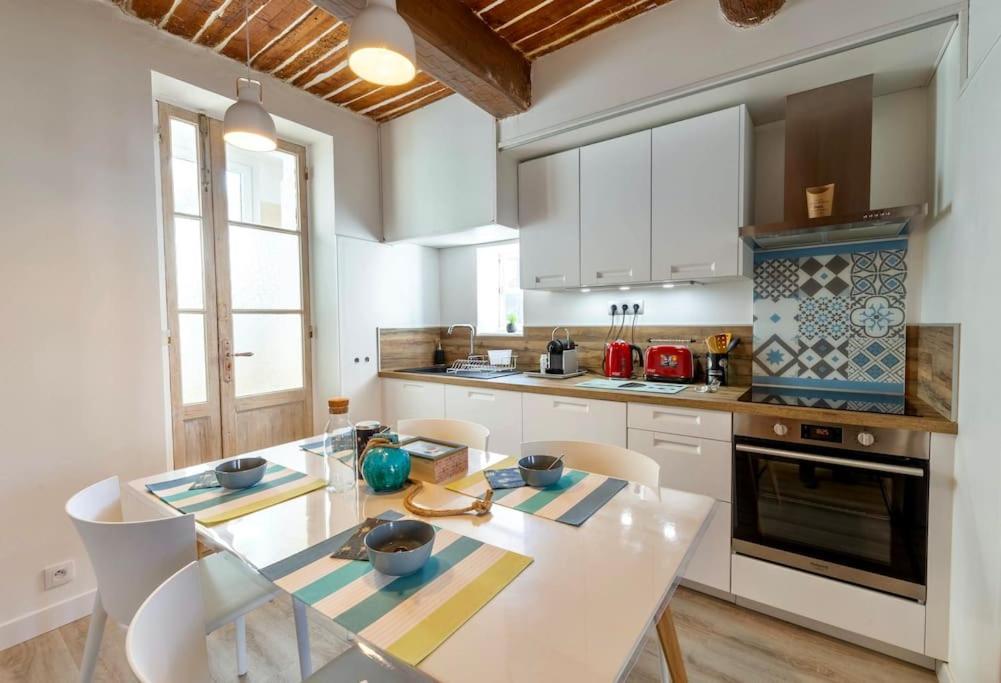 Appartement Escapade Au Coeur De Sanary Extérieur photo