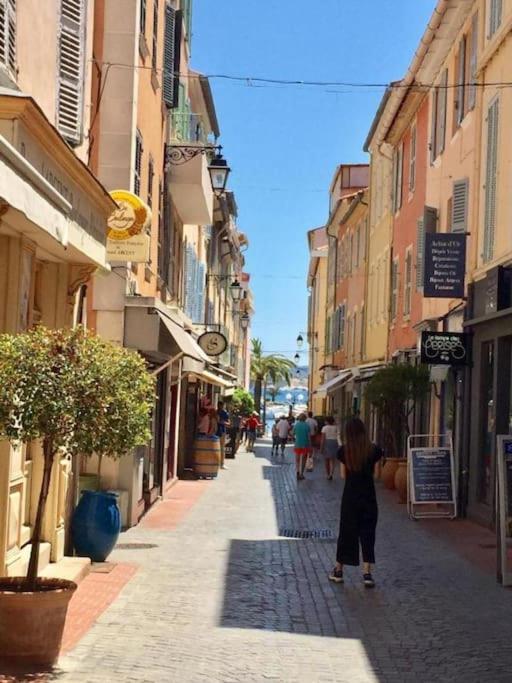 Appartement Escapade Au Coeur De Sanary Extérieur photo